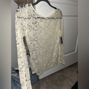 New with tags: Bongo size large juniors stretch lace blouse